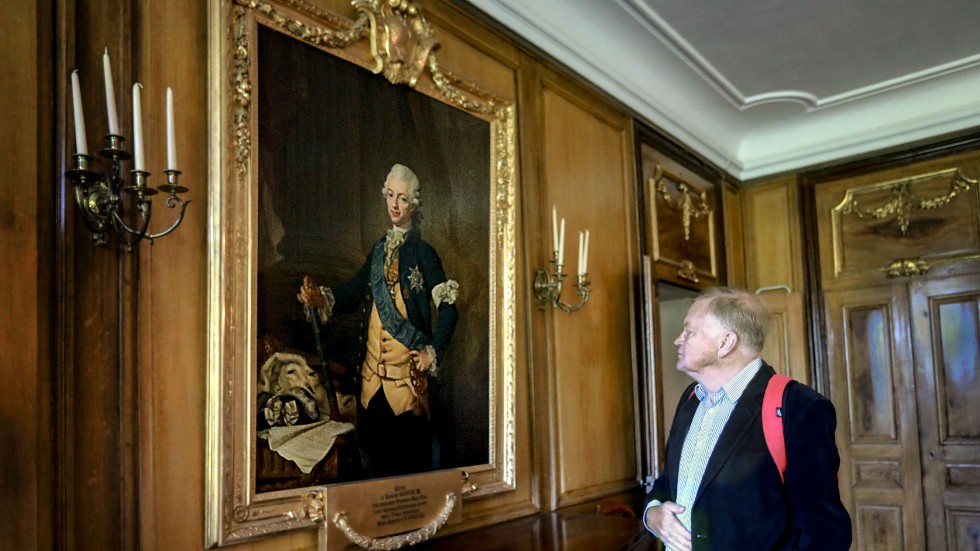 "Tavlan på Gustav III är viktig för att berätta Lambohovs historia", säger Gunnar Elfström.