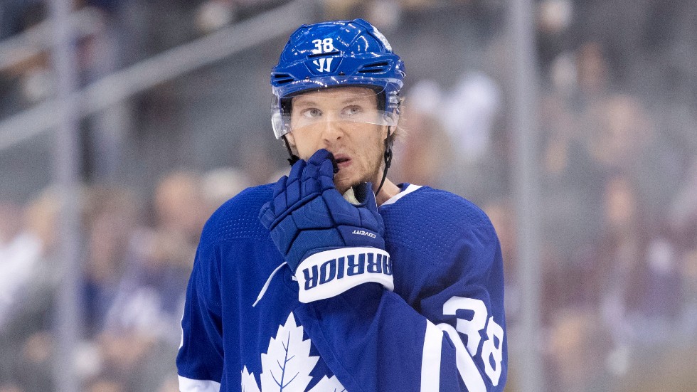 Rasmus Sandin har fått en flygande start på sin NHL-karriär med Toronto Maple Leafs.