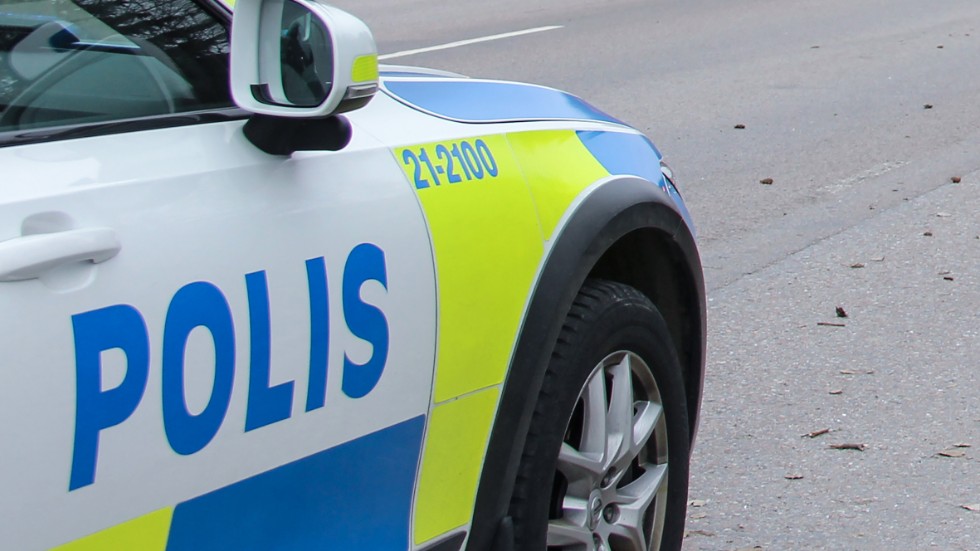 Vittnen och personer som har information om de sexuella ofredanden som skett i Enköping den senaste tiden uppmanas att ta kontakt med polisen.