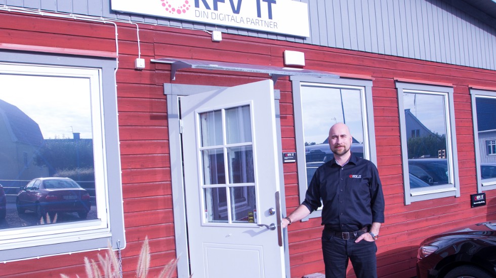 Efter två decennier vid Stortorget flyttar KFV IT (tidigare Dialect) till ny lokal vid Åsporten. Vd Fredrik Bentzer ser fram emot att samla all personal under samma tak.