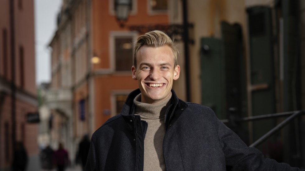 Civilingenjörsstudenten Carl Johan Casten Carlberg får Anders Walls stipendium Årets Uppsalastudent på 100 000 kronor. 