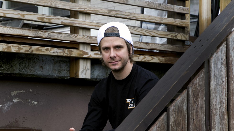 Daniel Davidsson har nu bara drygt två veckor på sig föratt få ihop förare till Piratlaget 2020.