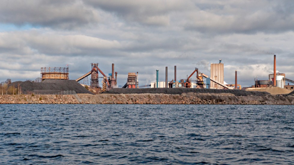 Det är en tuff marknad för SSAB Europe, men stålet från Oxelösund står sig relativt bra.