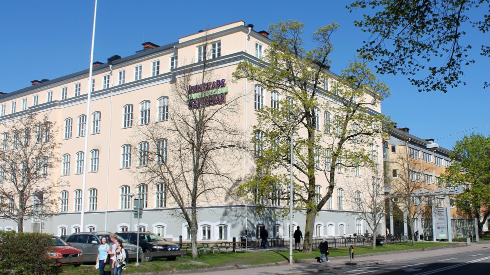 Birgittaskolan ska bli en renodlad gymnasieskola, skriver debattören.