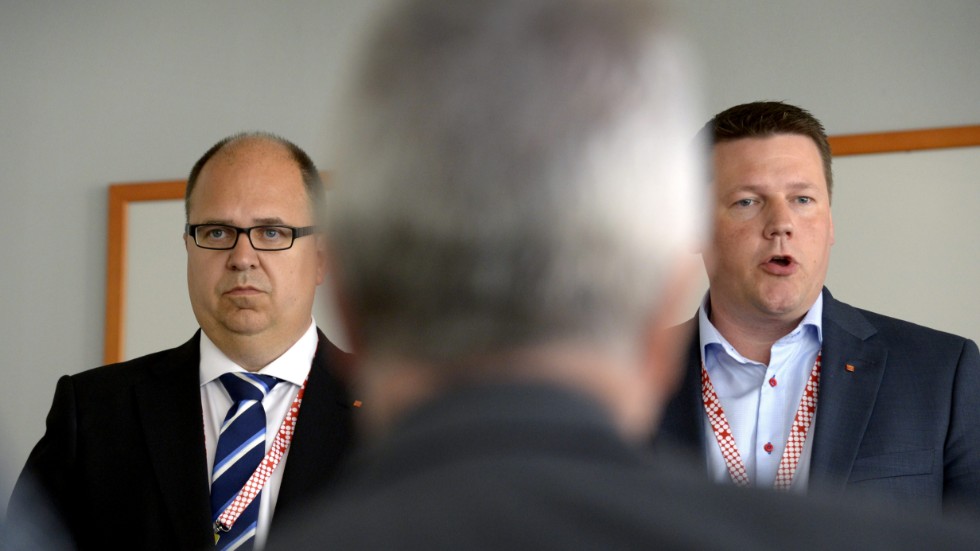 Luleåsonen och Kommunals ordförande Tobias Baudin (till höger) visste att LO-basen Karl-Petter Thorwaldsson skulle avgå vid nästa kongress. "LO kommer att sakna en talare av absolut högsta klass – en styrka för svensk arbetarrörelse", säger han. 