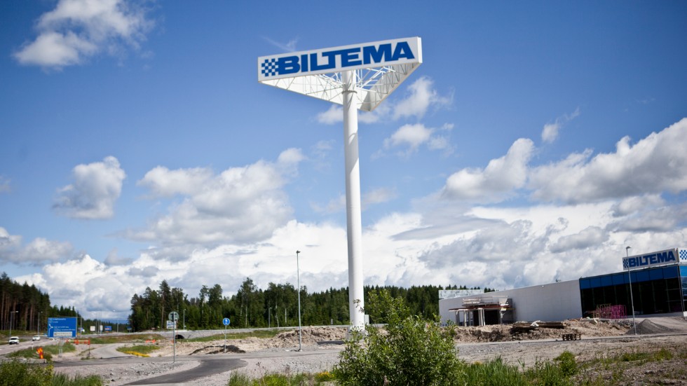 I Katrineholm har Biltema haft sin pylonskylt sedan 2013. I Eskilstuna tycks det bli värre att få tillstånd.
