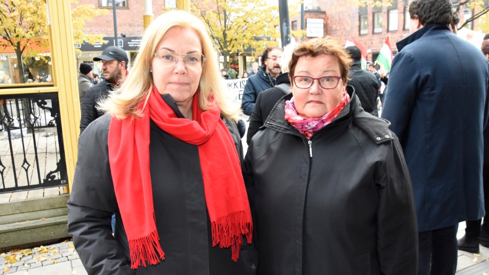 Luleås nuvarande kommunalråd Lenita Ericson och före detta kommunalrådet Yvonne Stålnacke visade sitt stöd.