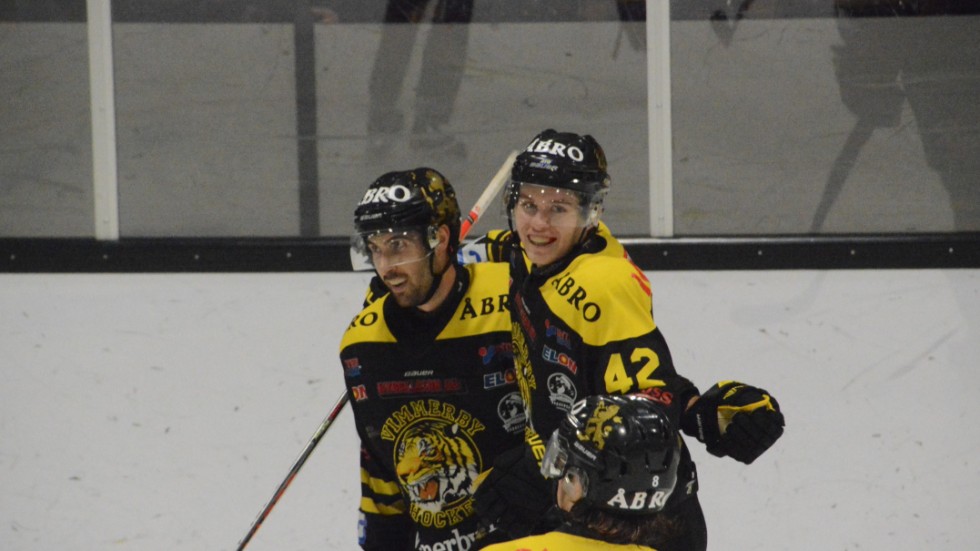 Kristoff Kontos gjorde alla tre mål när Vimmerby Hockey besegrade Tyringe med 3-0. 