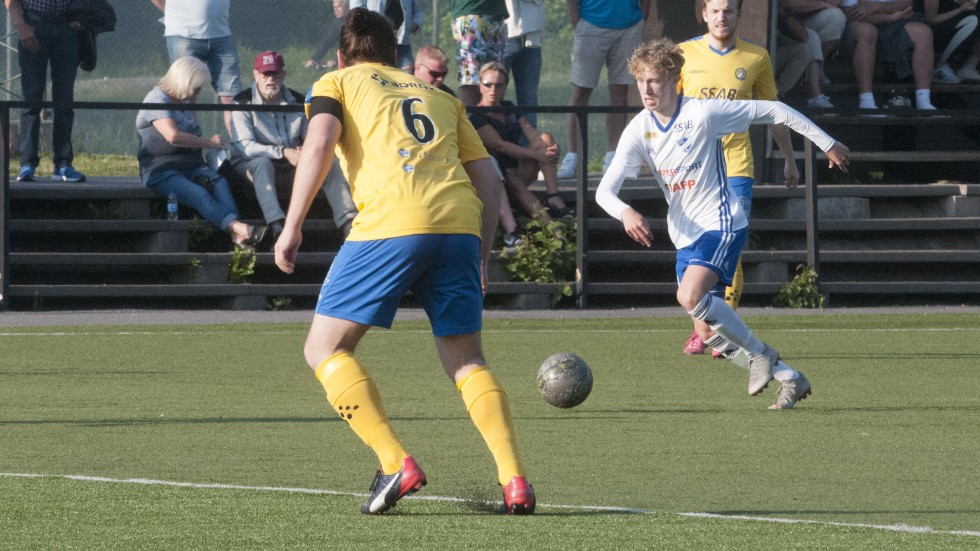Unge Robert Andbjers framfart i pigga division 4-nykomlingen IFK Nyköping har inte passerat obemärkt. 