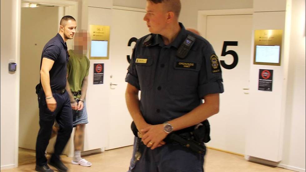 Eskilstuna tingsrätt har nu meddelat dom  när det gäller mordet på Galéengatan på Östermalm i Eskilstuna förra året.