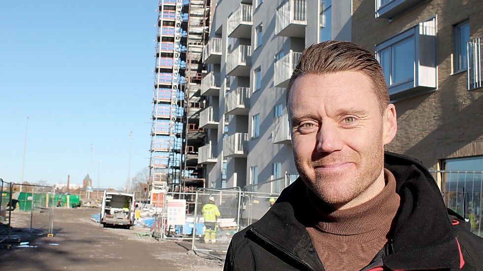 Fredrik Ählström, kundansvarig för nyproduktion på Stångåstaden, uppger att det endast finns ett fåtal lediga lägenheter i den andra etappen av Norrskenet.