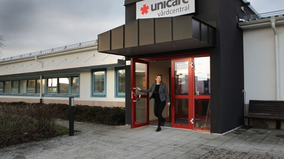 Viktoria Storm, verksamhetschef för Unicare Gotland, vid vårdcentralen i Visby.