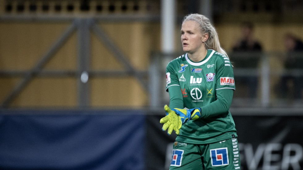 Förra LFC-målvakten Emma Holmgren väljer spel i Uppsala.