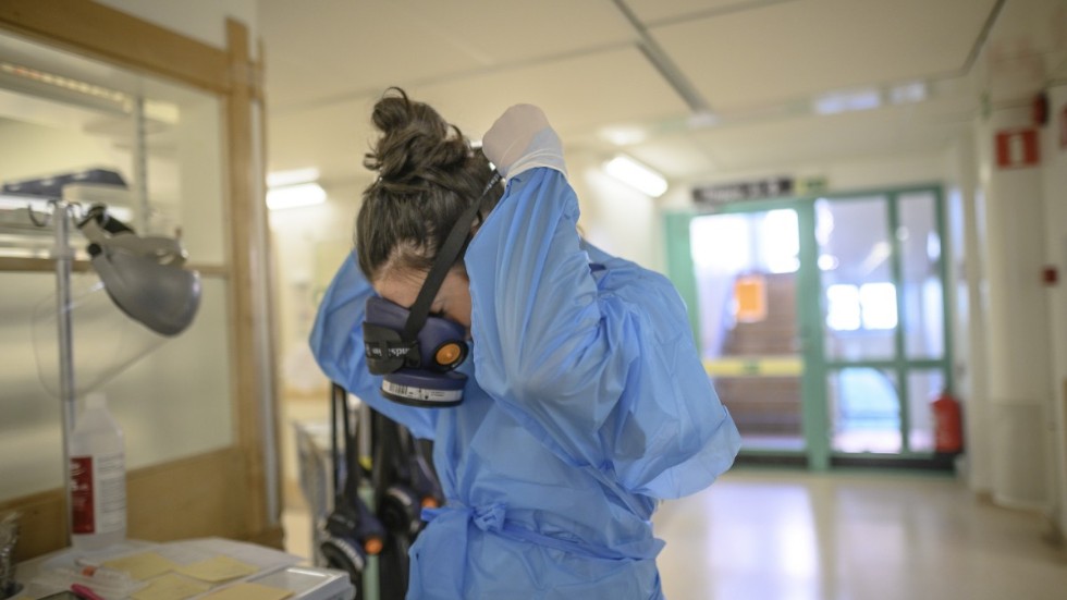 Personal som vårdar covid-patienter lovas ny ersättning från Region Östergötland.
