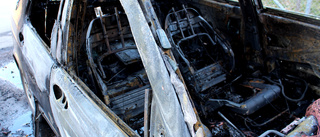 Bil totalförstörd efter nattens brand i Ankarsrum