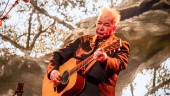 John Prine livshotande sjuk