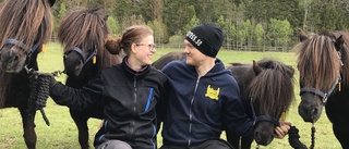 Anton och Sara – i full fart med Ponnyexpressen