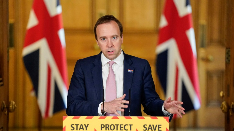 Storbritanniens hälsominister Matt Hancock under en tidigare presskonferens om coronaläget i landet. Arkivbild.