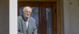 Bereste båtbyggaren Carl-Ivar William fyller 100 år