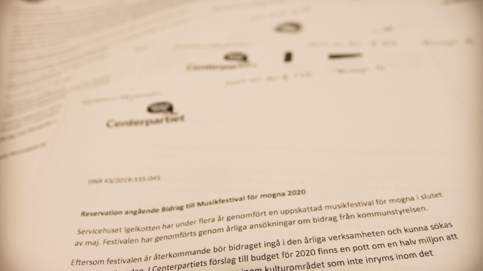 Under de senaste fem åren har oppositionspartierna i Katrineholms kommunstyrelse reserverat sig skriftligt vid drygt 170 tillfällen.