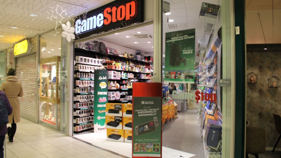 GameStop lägger ner sin verksamhet i Sverige. Butiken i Motala blir en av de första att stängas.