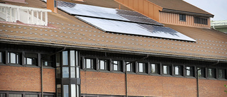 Föreslår att det sätts solceller på kommunens byggnader