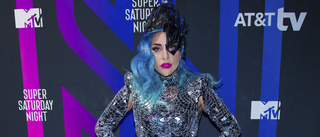 Lady Gaga skjuter upp albumsläpp
