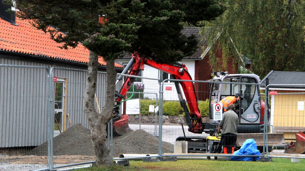 Det är entreprenören Jarledal och Svensson som har ansvarat för byggprojektet. 