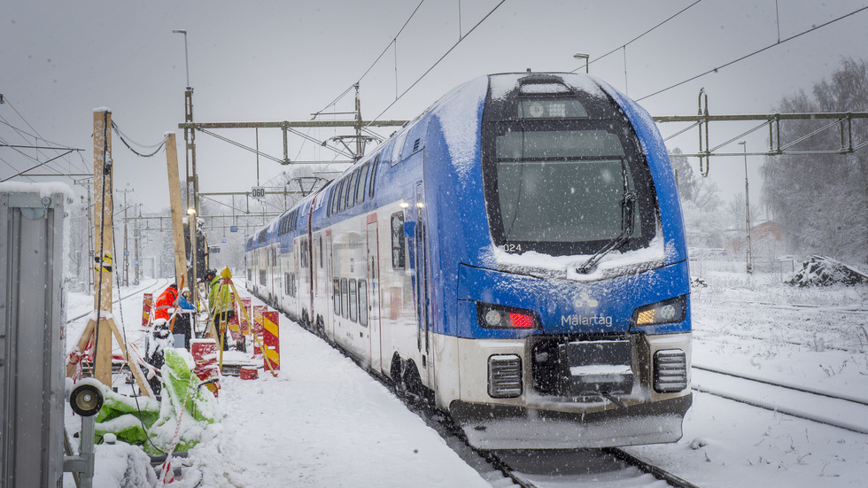 I december kom 57 procent av tågen fram i tid på sträckan Örebro – Eskilstuna – Stockholm – Uppsala. 