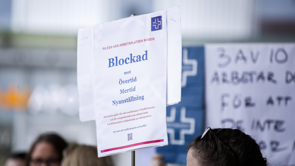 Vårdförbundets blockad inleddes för drygt två veckor sedan. Hittills har Region Sörmland beordrat sin personal till så kallat skyddsarbete över 200 gånger. 