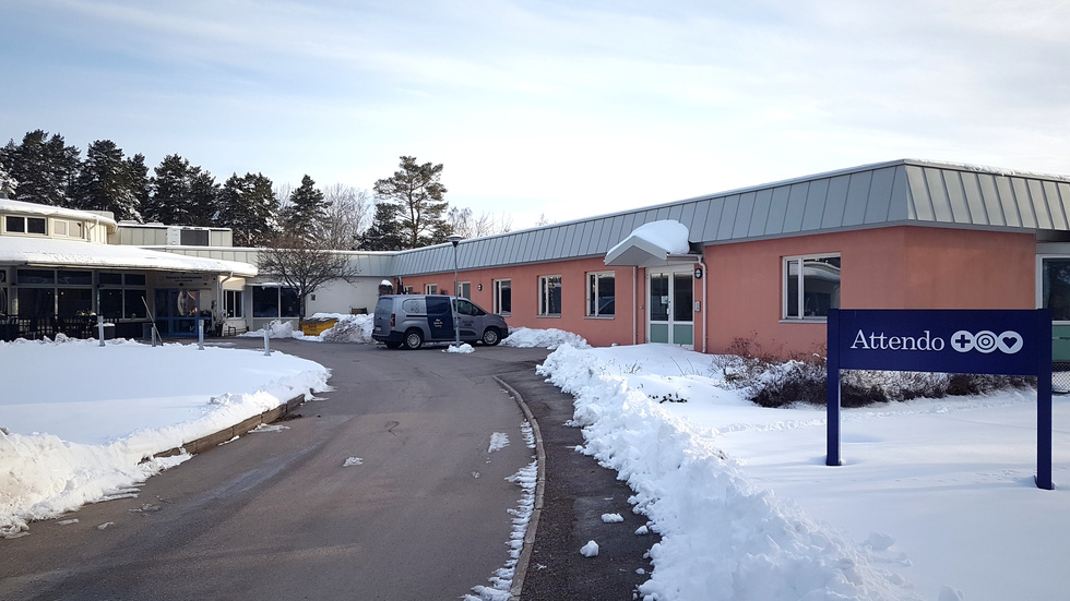 Fram till och med november 2025 driver Attendo demensboendet Slomarp i Mjölby. Därefter tar kommunen över verksamheten i egen regi.