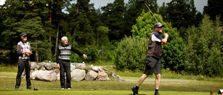 VT-Golfen igång i jubilerande Loftahammar