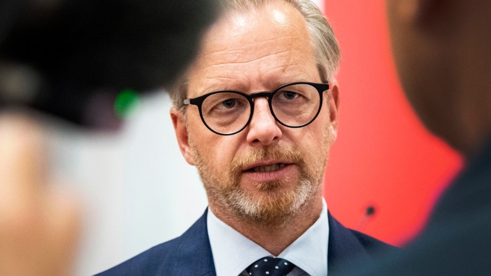 Finansminister Mikael Damberg (S) debatterade finanspolitik och skatter med övriga partiers ekonomisk-politiska talespersoner.