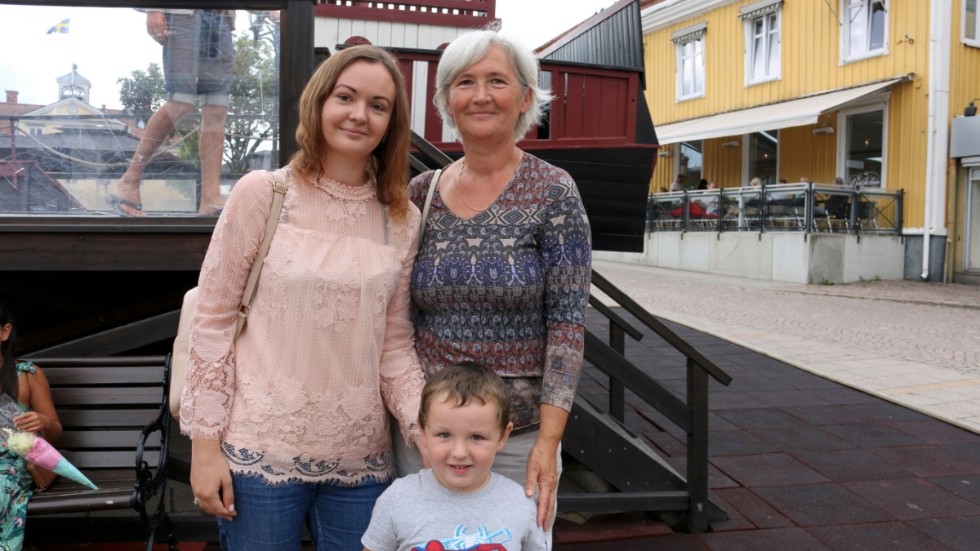 Nataliia Shtogryn hade turen att få med sig sin mamma Mariia och sin son Oleh till Sverige.