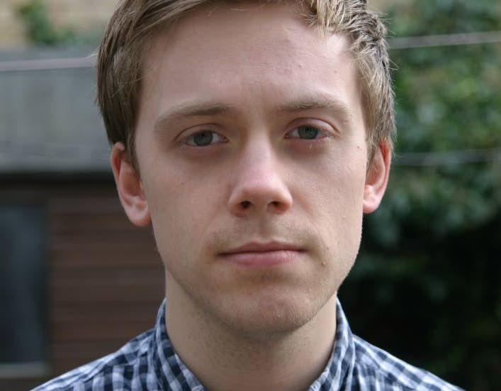 Owen Jones, född 1984, är författare, debattör och kolumnist i The Guardian.