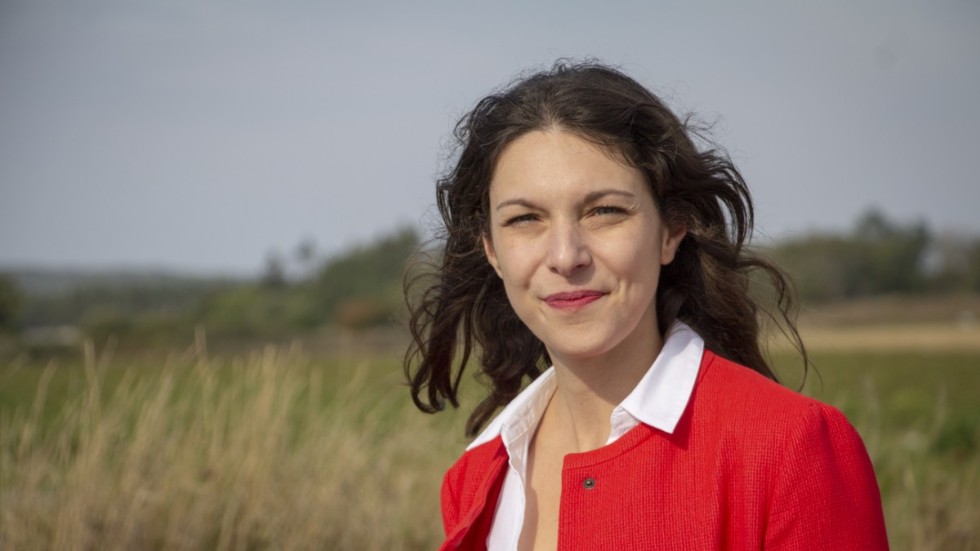 Teresa Carvalho är riksdagsledamot för Socialdemokraterna i Östergötland. Hon har tidigare haft flera uppdrag i kommunpolitiken i Norrköping. 