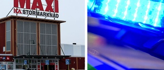 17-åring tappade kniv i provhytt