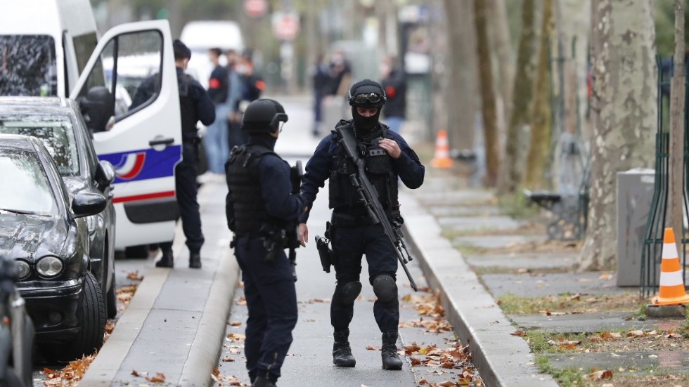 Den nya attacken ska ha ägt rum nära Charlie Hebdos forna lokaler.