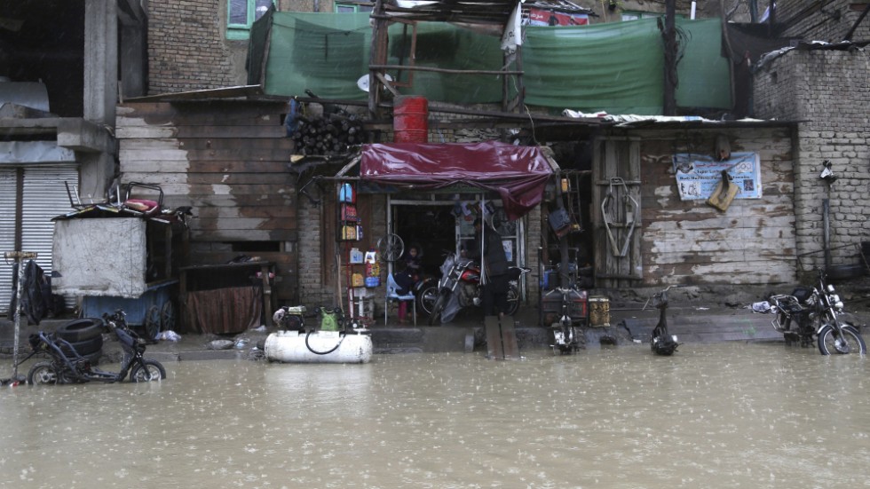 Tiotals personer har omkommit i översvämningar i Afghanistan. Bilden är från ett annat tillfälle. Arkivbild.