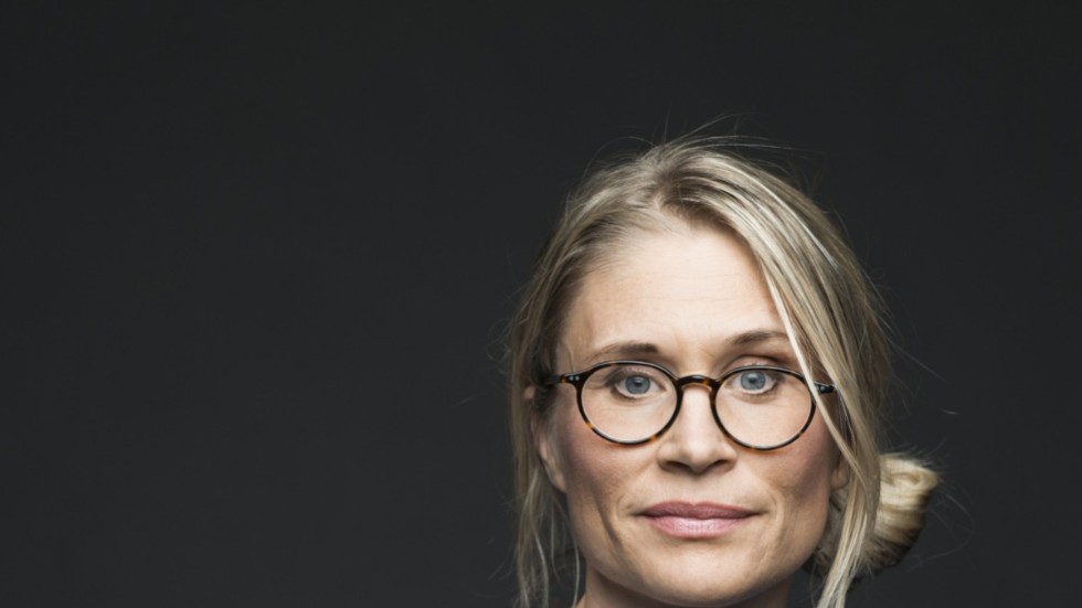Ada Berger är konstnärlig ledare för Unga Dramaten och har regisserat "Liv Strömquist tänker på sig själv". Pressbild.
