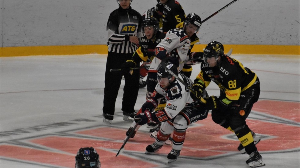 Vimmerby Hockey tog till slut en säker seger hemma mot Mörrum.