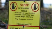 Tog fel väg till badplatsen – prejades av skyddsvakt