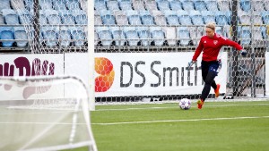 Hon hade ingen IFK-förebild när hon var liten – nu gör hon allt för alla unga tjejer i Norrköping: "Det är jättestort, framför allt för lilla Sofia"