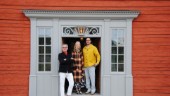 Paret bygger nytt 1700-talshus i Ljungsbro – nu ska de vara med i tv • "Kanske aldrig någonsin blir klart"