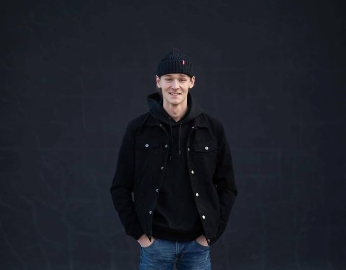 Rimforsakillen Felix Bengtsson har chans att bli den bästa plåtslagaren i landet när han nästa vecka deltar i branschorganisationen PVF Yrke & Utbildnings SM för unga plåtslagare.