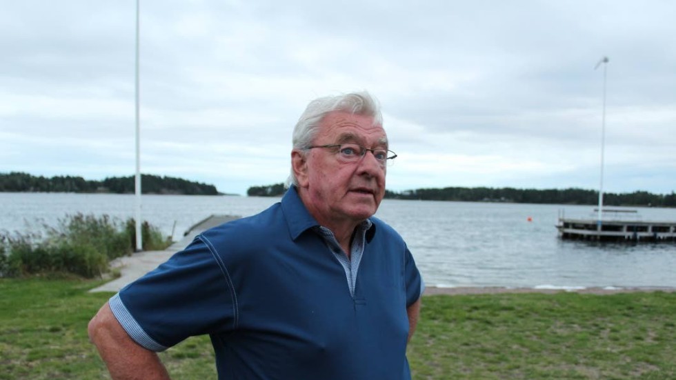 Stig Pettersson, ordförande i Loftahammars båtsällskap, berättar att han fick besked om arvet genom begravningsbyrån.
