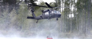 Helikoptrar deltog i släckningsinsats