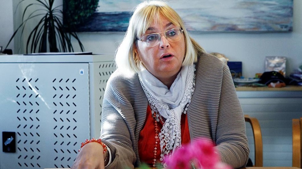 Rektor Riitta Paanen vill att Motala kommun avbryter omplaceringarna  från kritiserade Fria Intermillia.