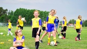 BILDEXTRA: Fotbollsskolan är i full gång
