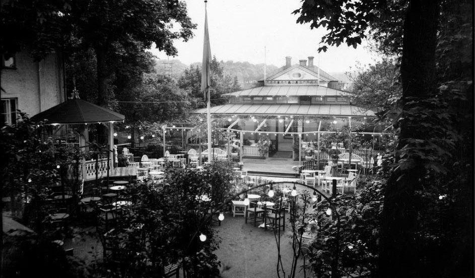 Hotellträdgården var en uppskattad del av hotellmiljön. Bilden är från 1940-talet.
